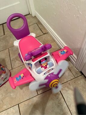 Disney Minnie Mouse Ride-On Airplane Toy | Lights & Sounds